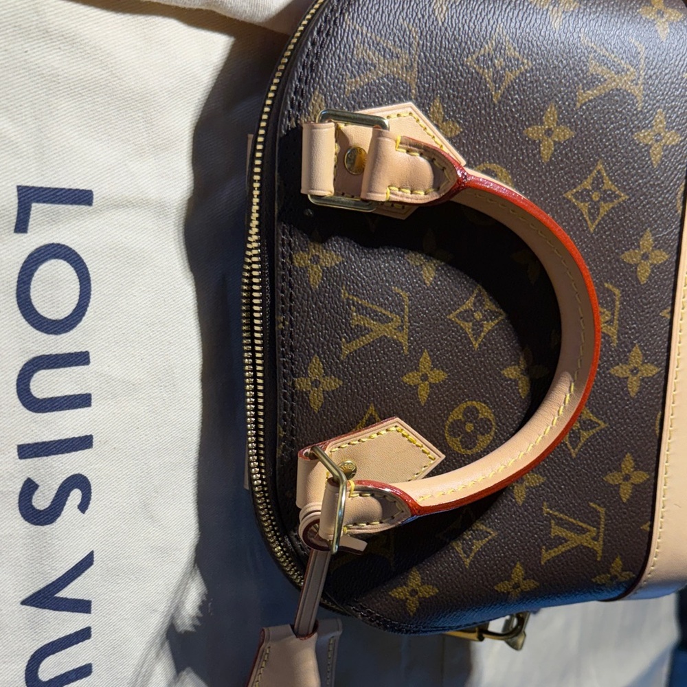 Louis Vuitton Monogram Canvas Alma BB - Picture 8 of 10
